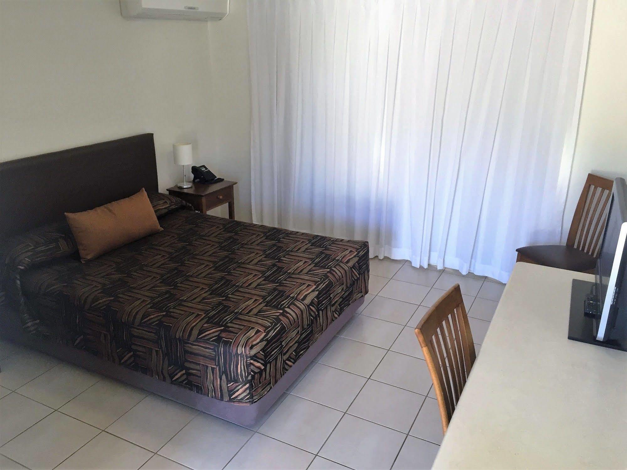 Swag Motel Middlemount Ngoại thất bức ảnh