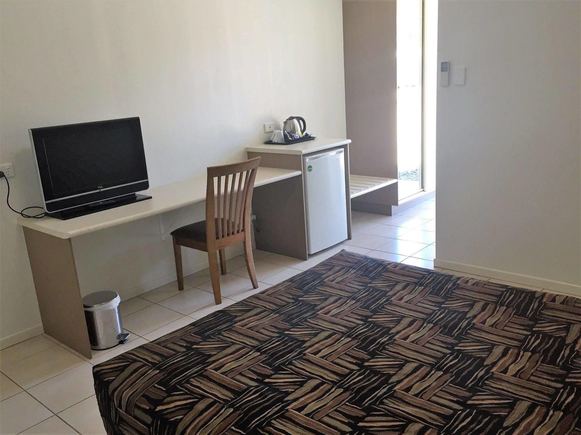 Swag Motel Middlemount Ngoại thất bức ảnh